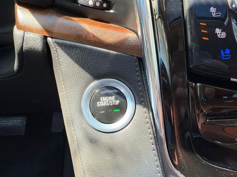 Cadillac Escalade Premium 4WD 2017