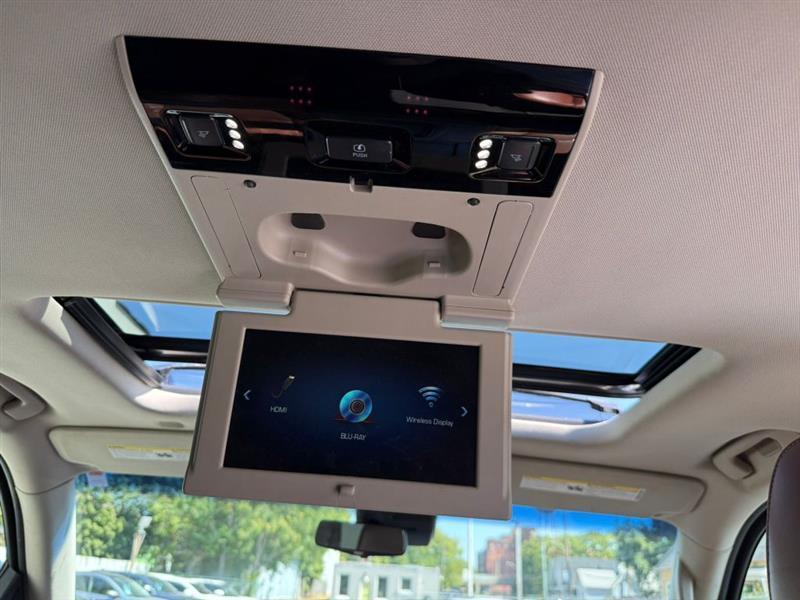 Cadillac Escalade Premium 4WD 2017