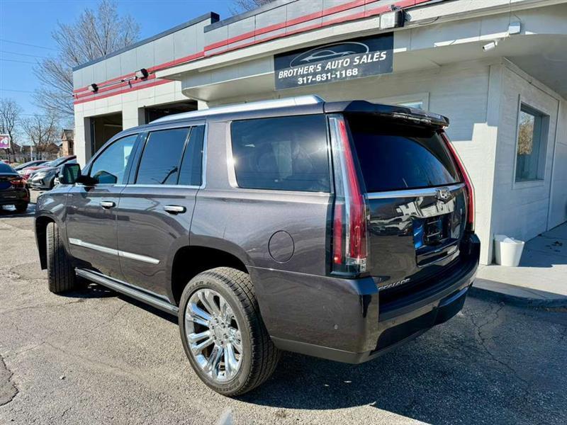 Cadillac Escalade Premium 4WD 2017