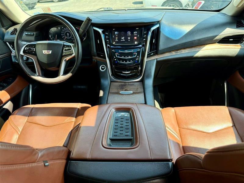 Cadillac Escalade Premium 4WD 2017