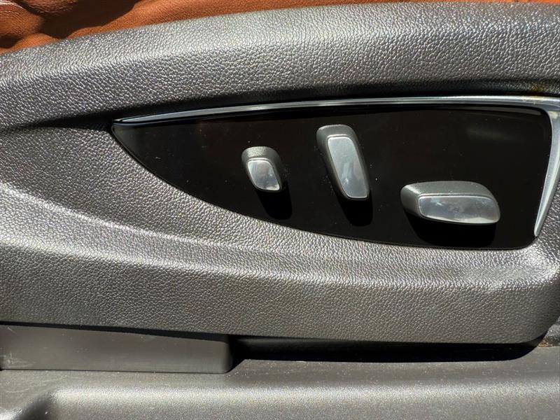 Cadillac Escalade Premium 4WD 2017