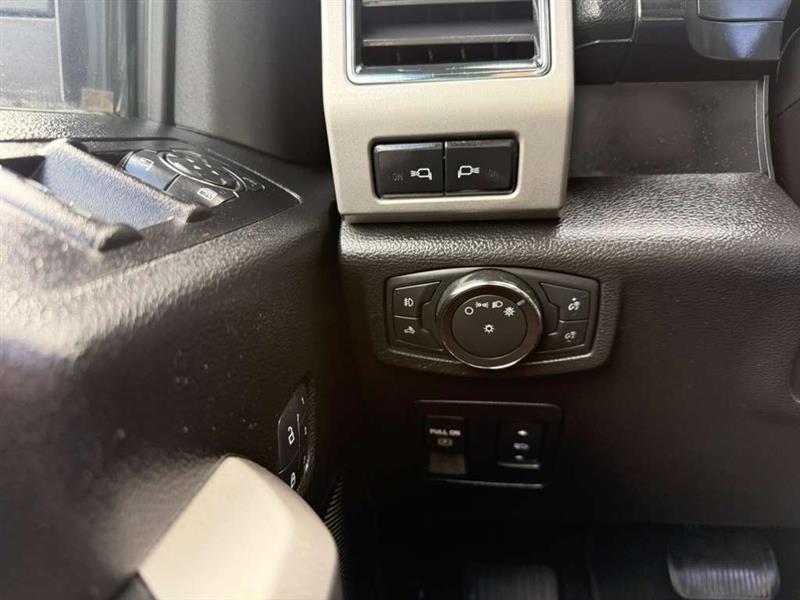 Ford F-150 XL SuperCrew 5.5-ft. Bed 4WD 2018