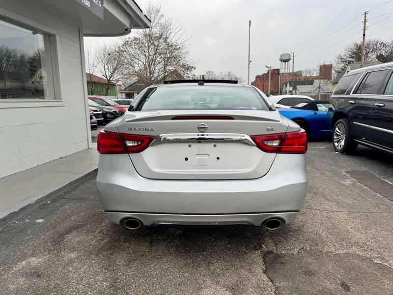 Nissan Maxima 3.5 S 2018