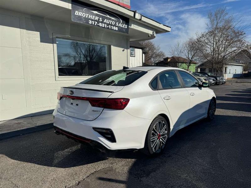 Kia Forte GT 7A 2021