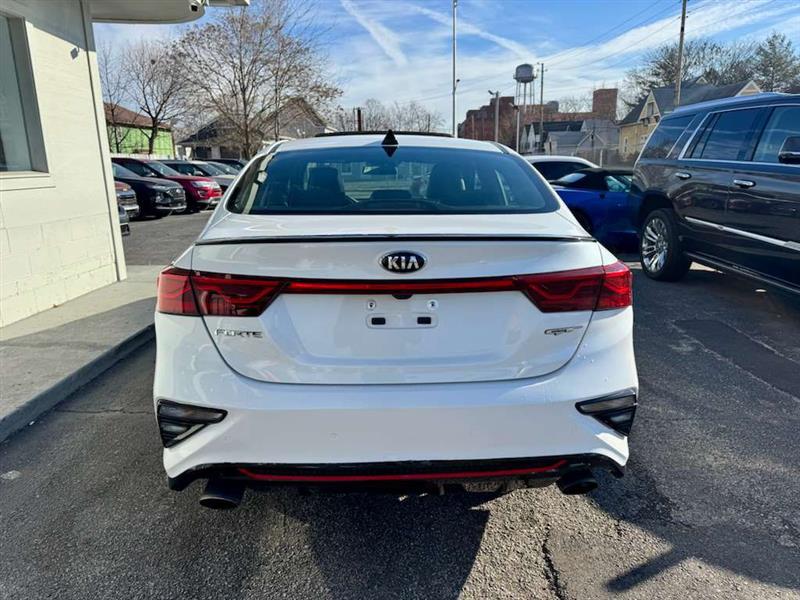 Kia Forte GT 7A 2021