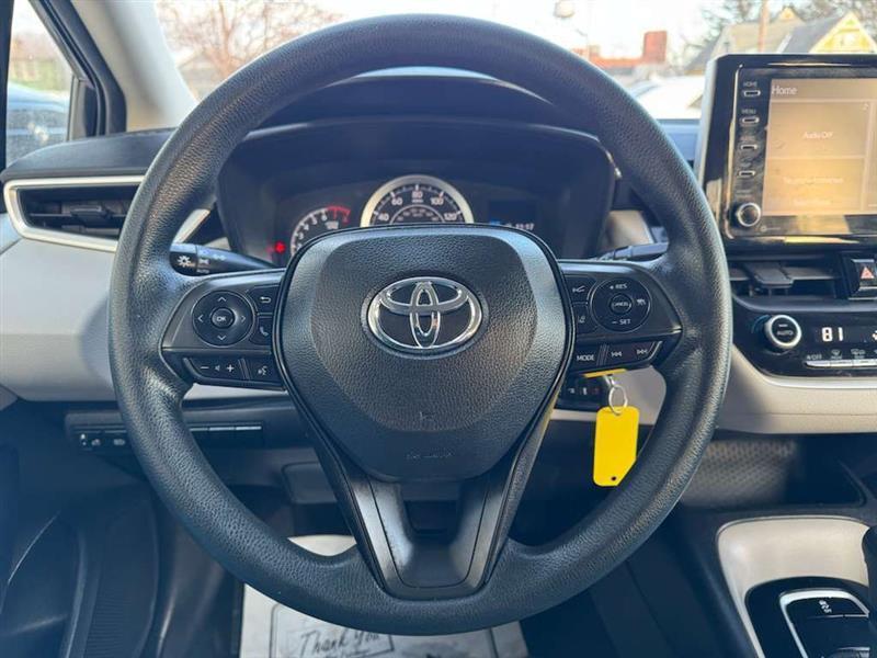 Toyota Corolla LE 2021