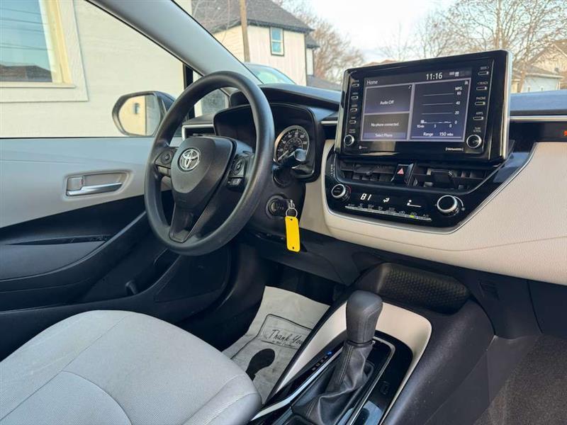 Toyota Corolla LE 2021