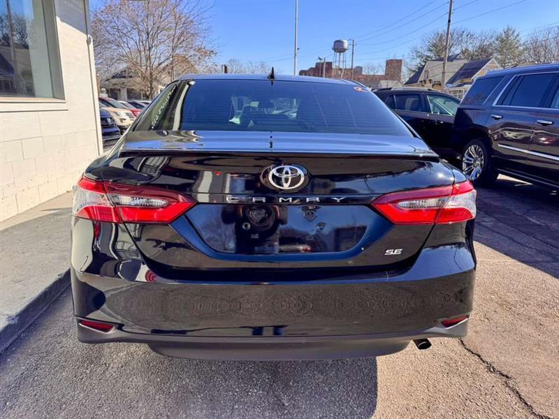Toyota Camry LE 2020