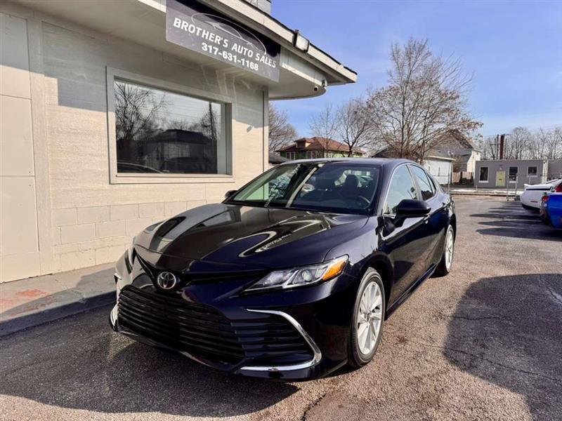 2022 Toyota Camry LE