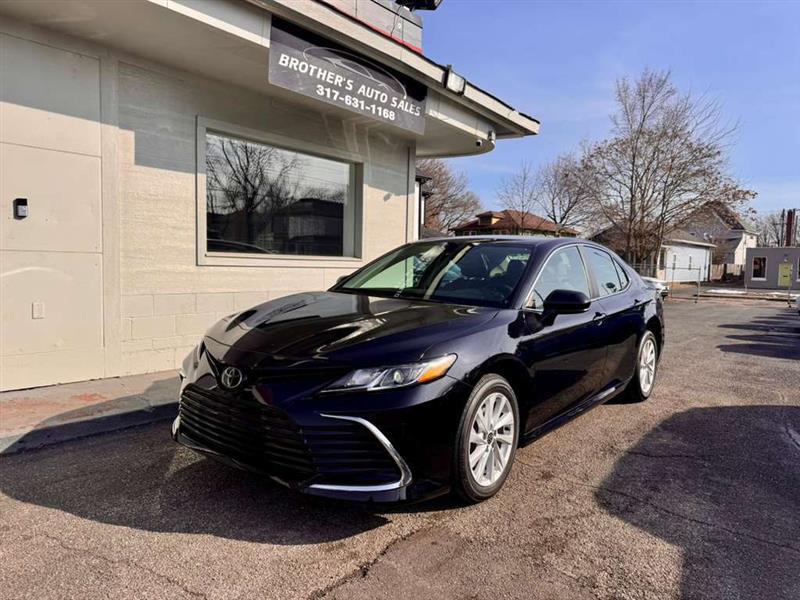 Toyota Camry LE 2022