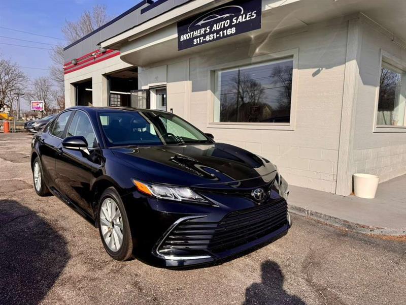 Toyota Camry LE 2022