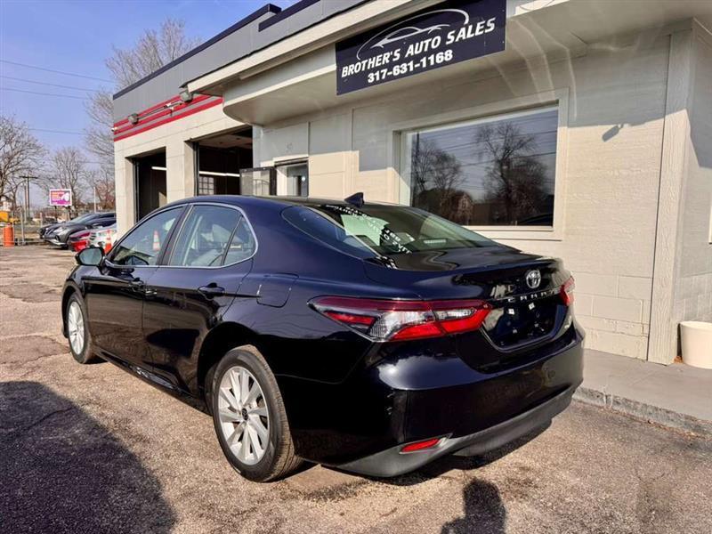 Toyota Camry LE 2022