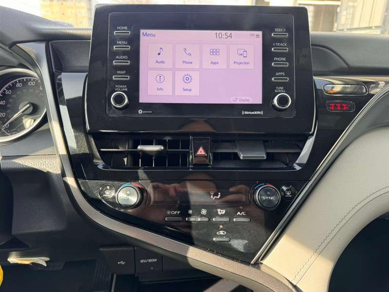 Toyota Camry LE 2022