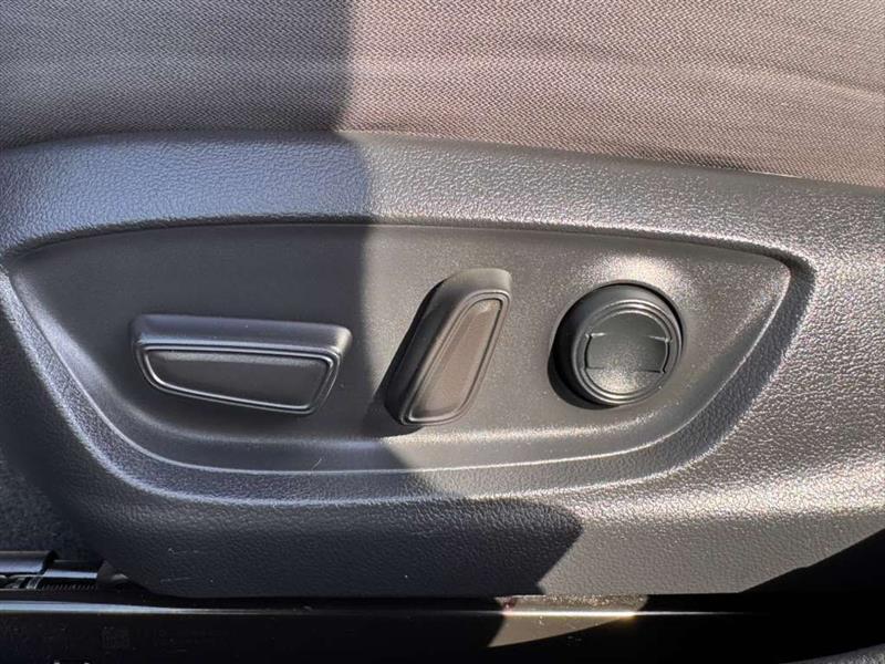 Toyota Camry LE 2022