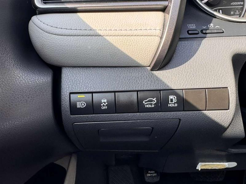 Toyota Camry LE 2022