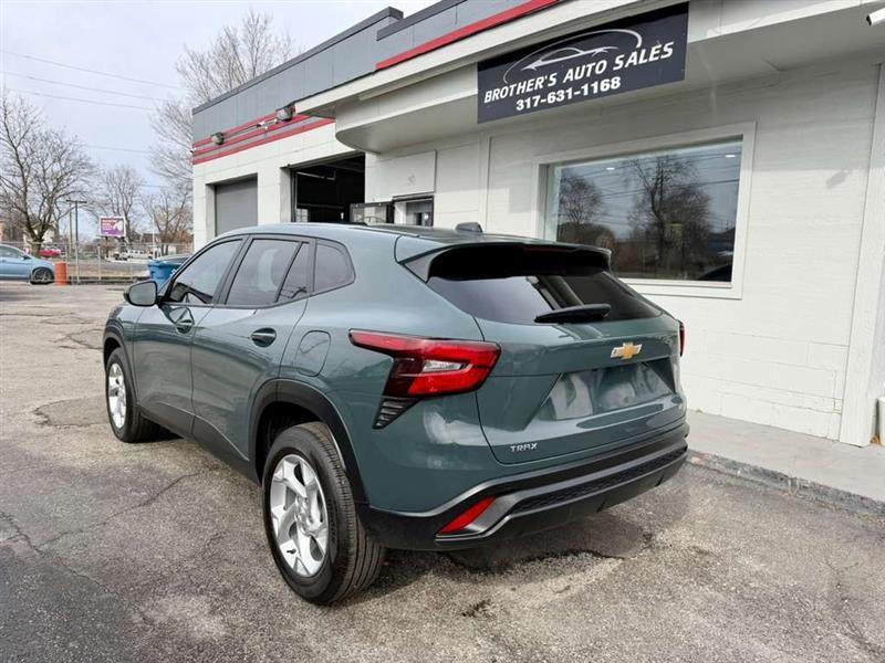 Chevrolet Trax LS 2025