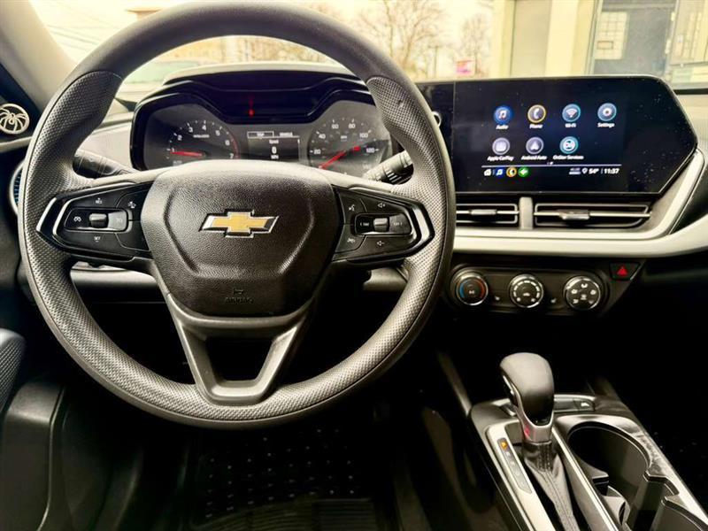 Chevrolet Trax LS 2025