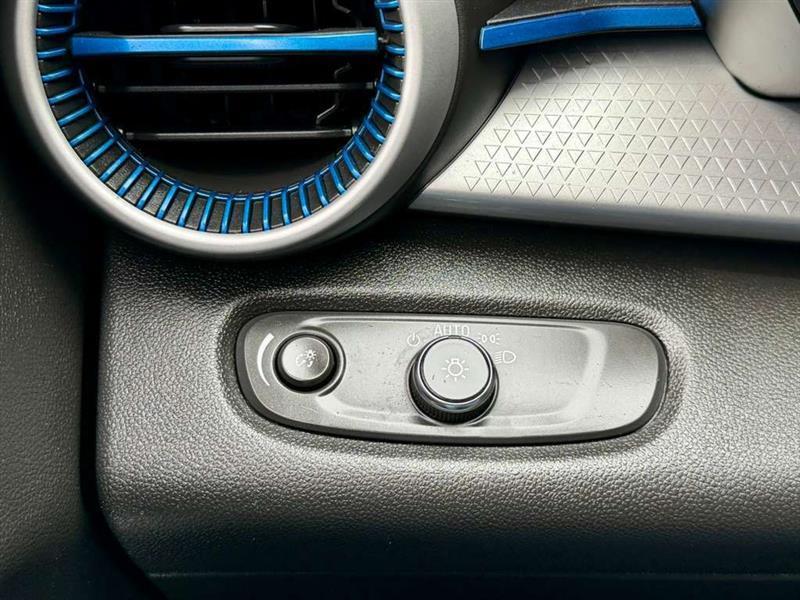 Chevrolet Trax LS 2025