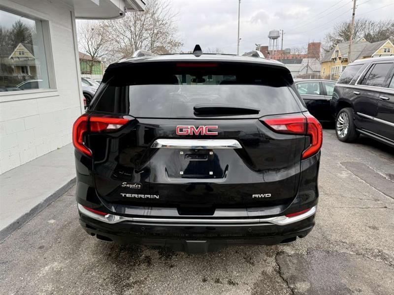 GMC Terrain Denali AWD 2020