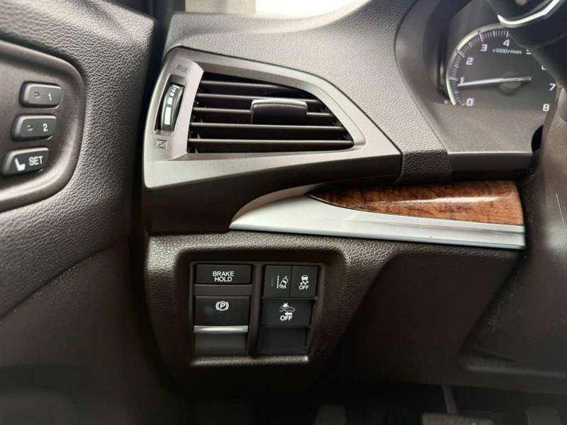 Acura MDX SH-AWD 9-Spd AT 2020