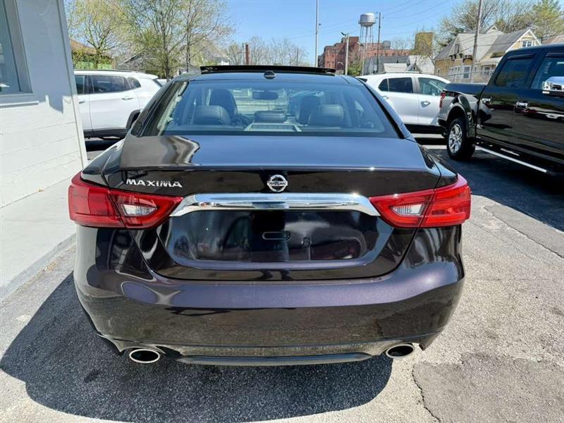 Nissan Maxima 3.5 S 2016