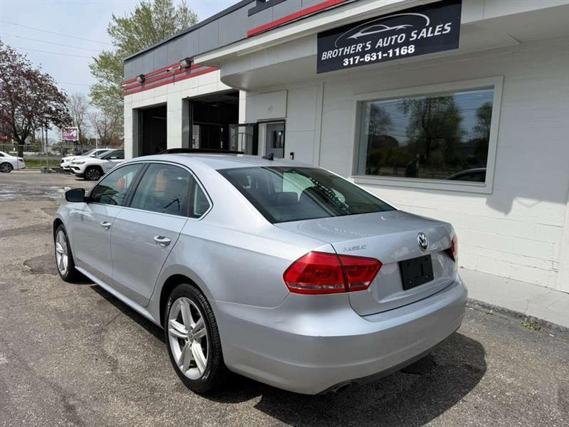 Volkswagen Passat 2.0L TDI SE AT 2014