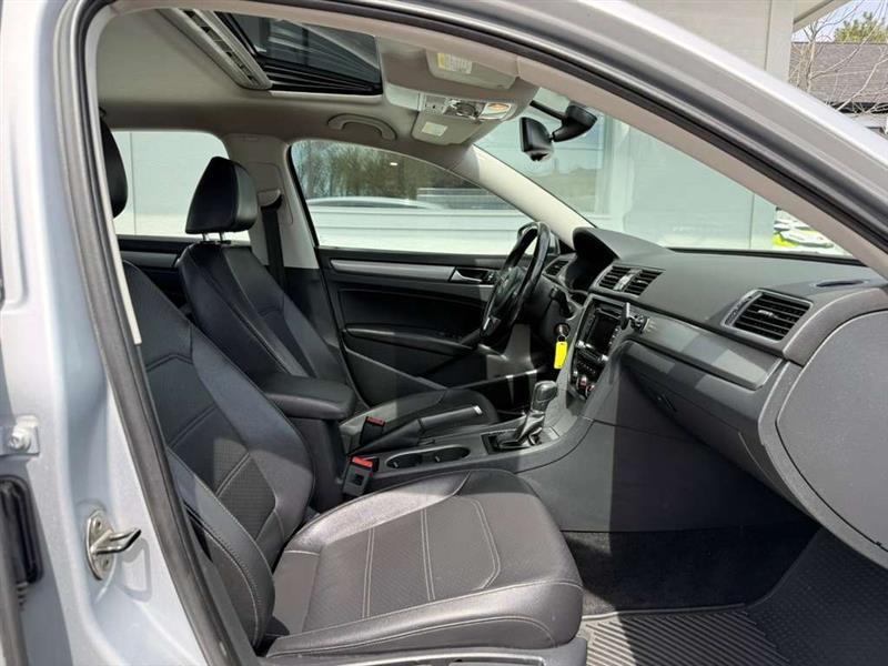 Volkswagen Passat 2.0L TDI SE AT 2014