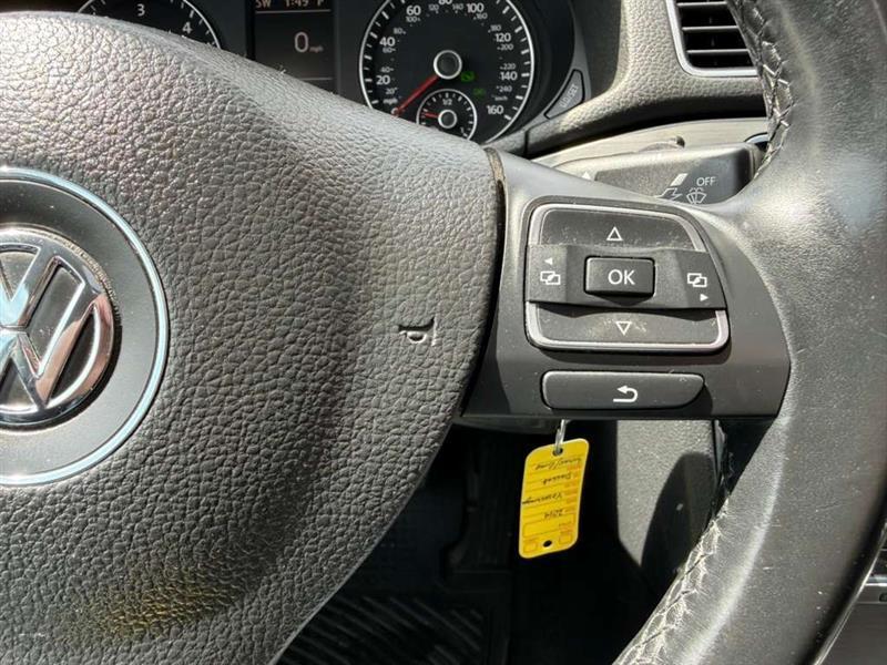 Volkswagen Passat 2.0L TDI SE AT 2014