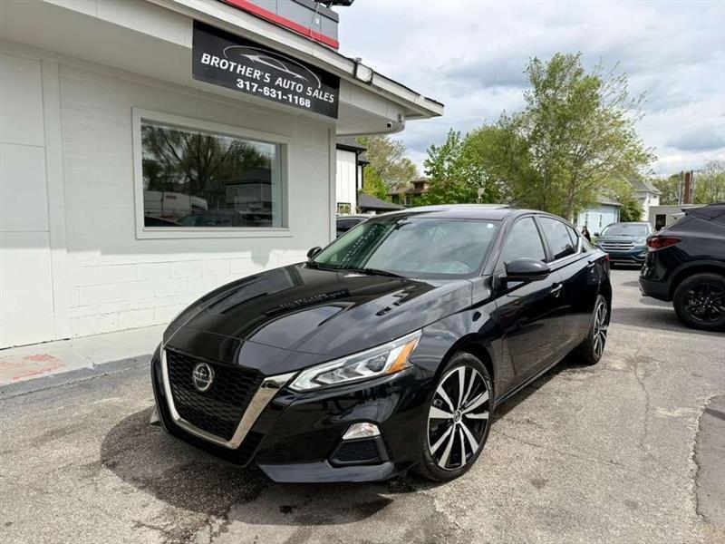Nissan Altima 2.5 SR AWD 2020