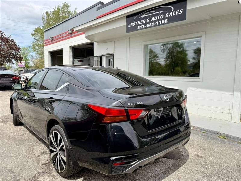 Nissan Altima 2.5 SR AWD 2020