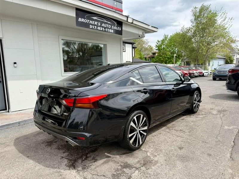 Nissan Altima 2.5 SR AWD 2020