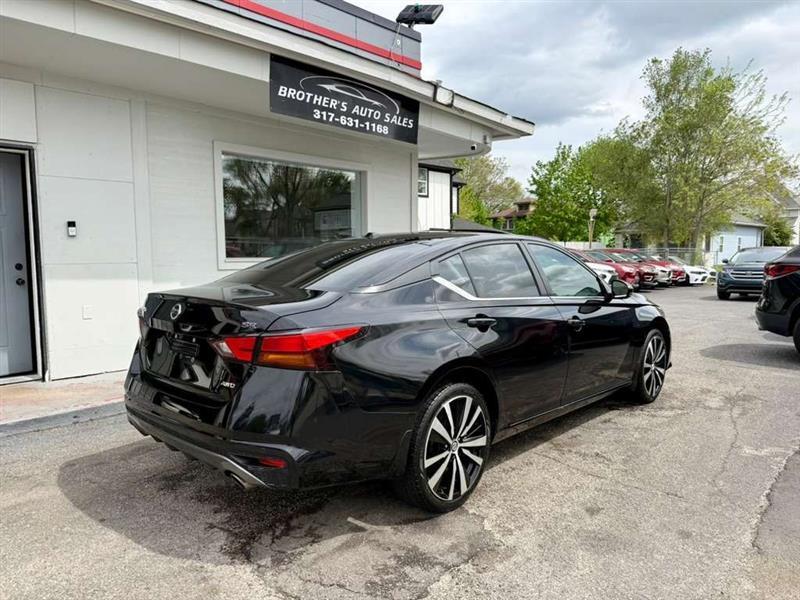 Nissan Altima 2.5 SR AWD 2020