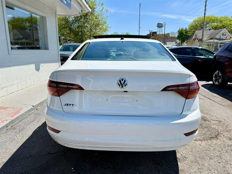 Volkswagen Jetta 1.4T S 8A 2019