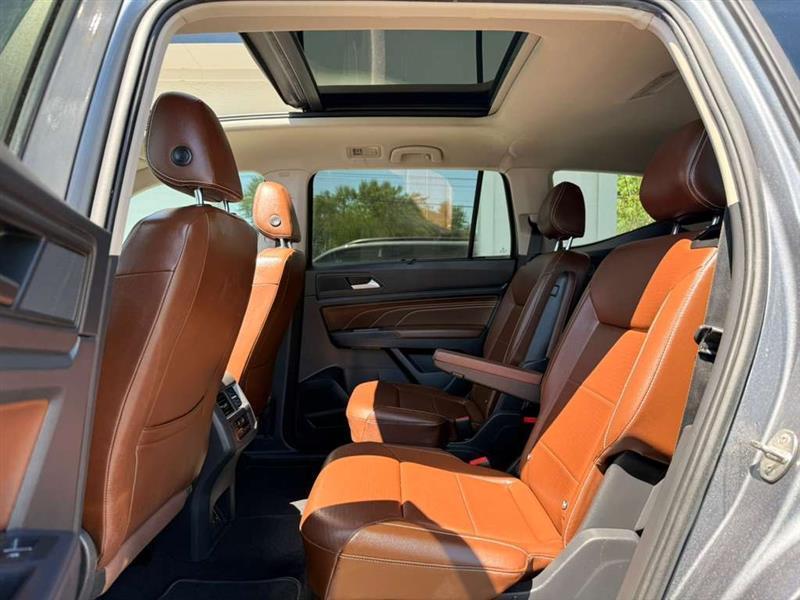 Volkswagen Atlas V6 SE w/Technology 4MOTION 2021