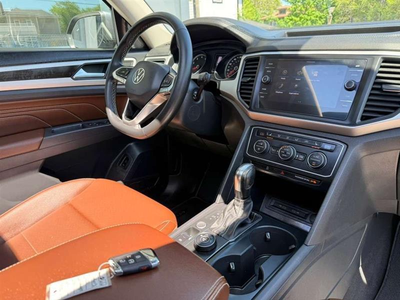 Volkswagen Atlas V6 SE w/Technology 4MOTION 2021