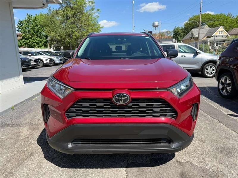 Toyota RAV4 LE 2019