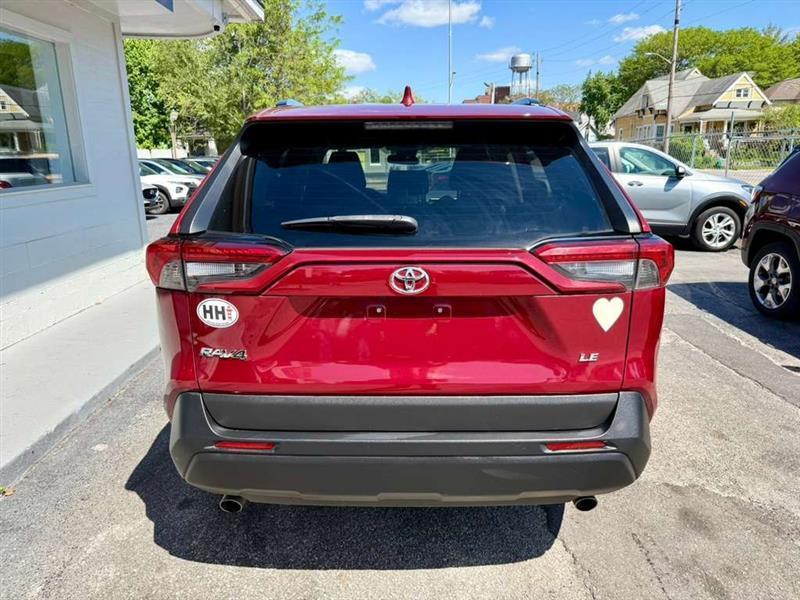 Toyota RAV4 LE 2019