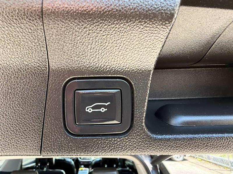 GMC Acadia SLT-1 FWD 2017