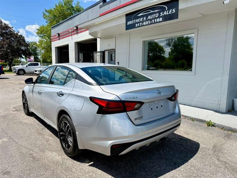 Nissan Altima 2.5 S AWD 2019