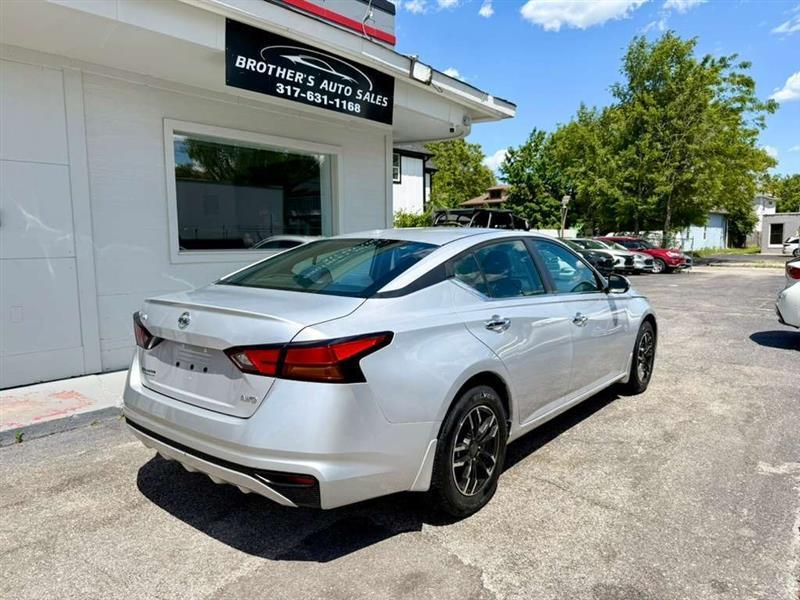 Nissan Altima 2.5 S AWD 2019