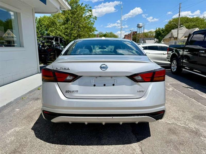Nissan Altima 2.5 S AWD 2019