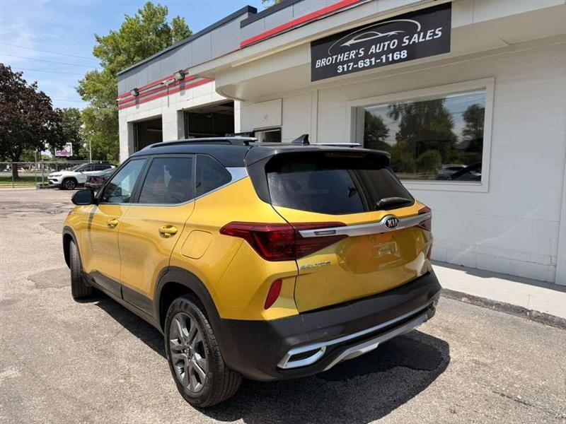 Kia Seltos S 2021