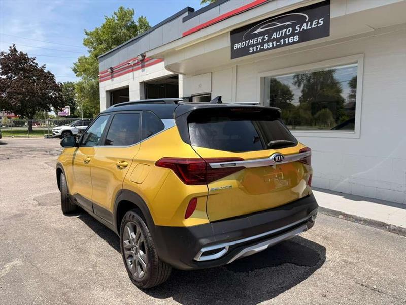 Kia Seltos S 2021