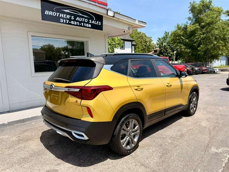 Kia Seltos S 2021