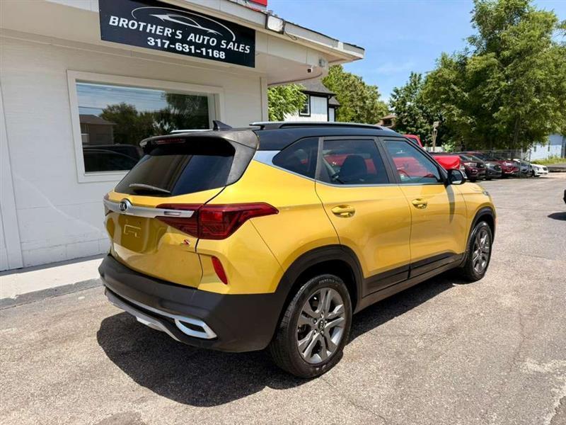 Kia Seltos S 2021