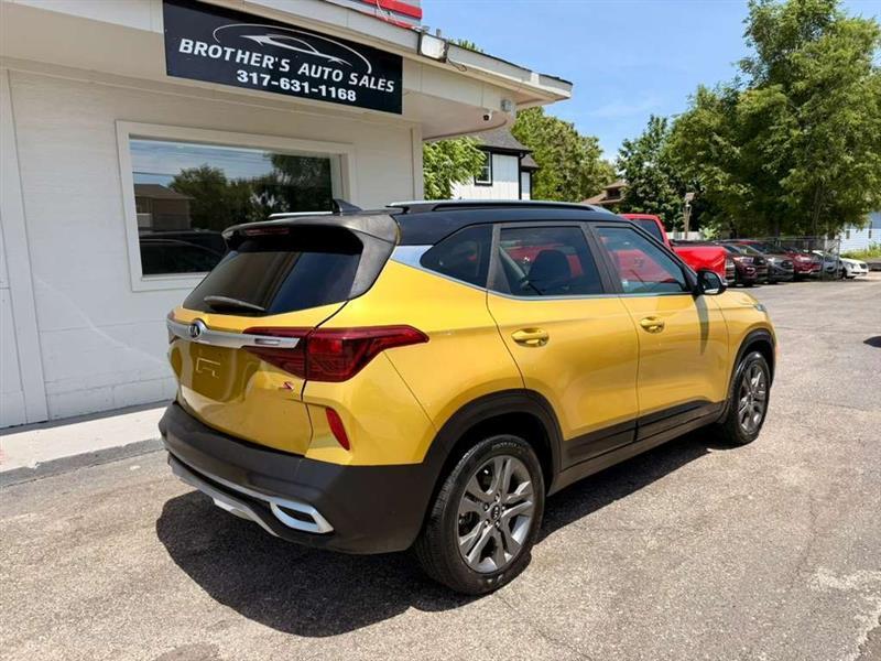 Kia Seltos S 2021