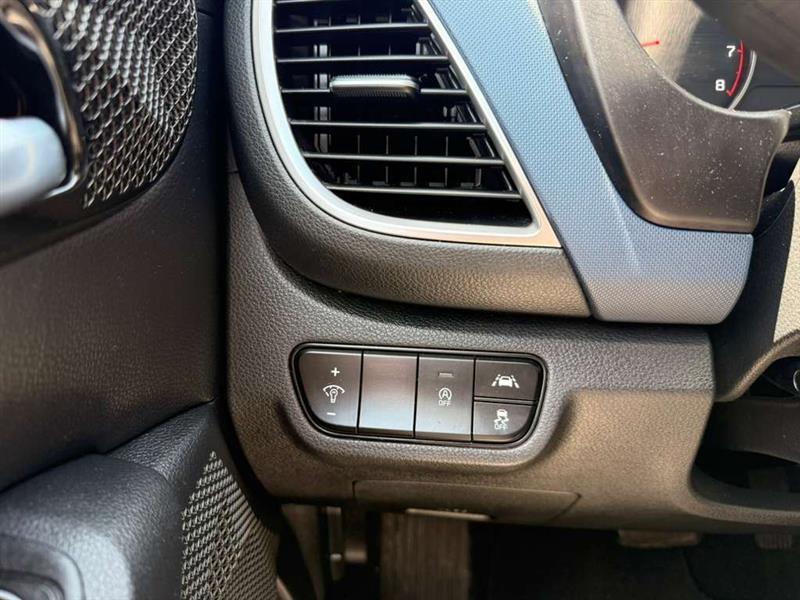 Kia Seltos S 2021