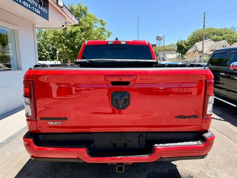 RAM 1500 Big Horn Quad Cab 4WD 2022