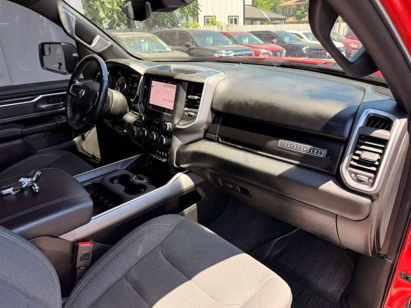RAM 1500 Big Horn Quad Cab 4WD 2022