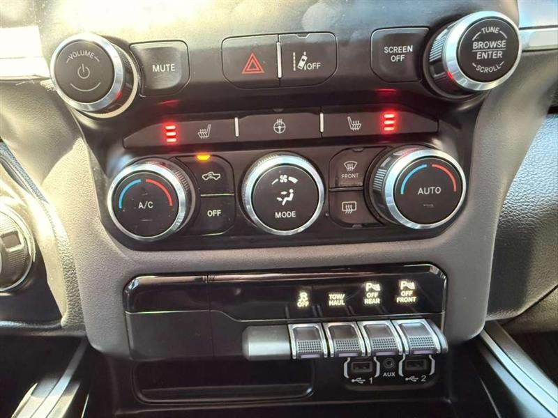 RAM 1500 Big Horn Quad Cab 4WD 2022
